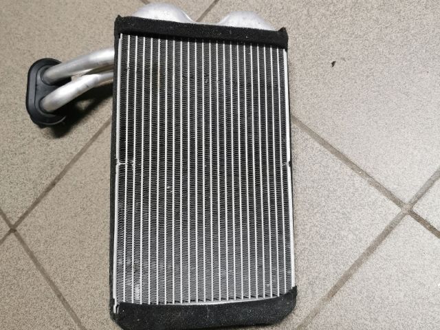 bontott TOYOTA AVENSIS T22 Fűtőradiátor