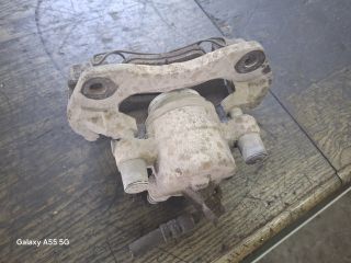 bontott TOYOTA AVENSIS T22 Jobb első Féknyereg Munkahengerrel