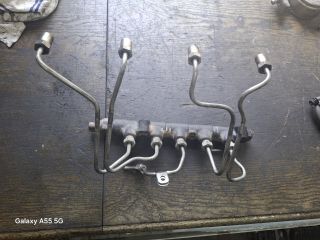 bontott TOYOTA AVENSIS T22 Közösnyomócső