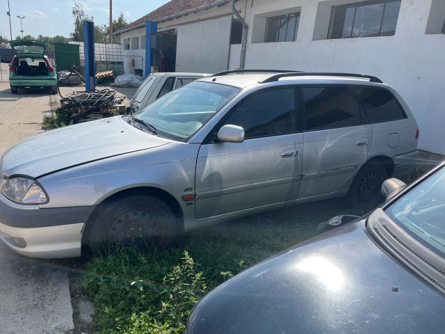 bontott TOYOTA AVENSIS T22 Légszűrő Ház