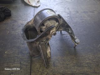bontott TOYOTA AVENSIS T22 Motor Tartó Bak (Fém)
