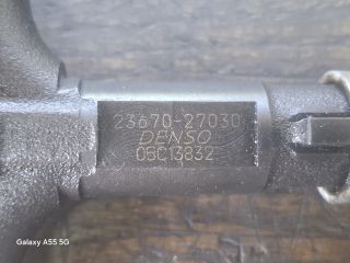 bontott TOYOTA AVENSIS T22 Porlasztó (1 db)