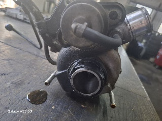 bontott TOYOTA AVENSIS T22 Turbó