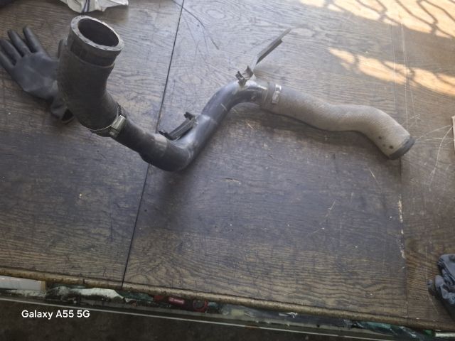 bontott TOYOTA AVENSIS T22 Turbócső