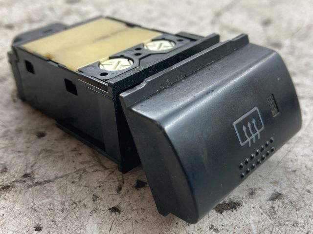 bontott TOYOTA AVENSIS T22 Ablakfűtés Kapcsoló