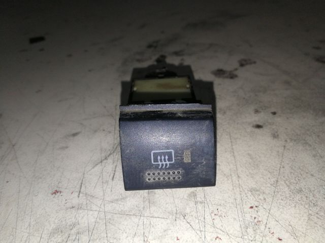 bontott TOYOTA AVENSIS T22 Ablakfűtés Kapcsoló