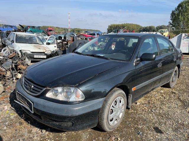 bontott TOYOTA AVENSIS T22 Bal első Ajtó (Részeivel)