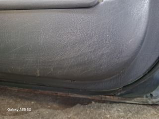 bontott TOYOTA AVENSIS T22 Bal első Ajtó (Részeivel)