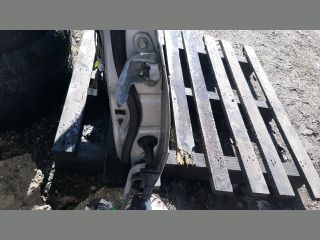 bontott TOYOTA AVENSIS T22 Bal első Ajtó (Üres lemez)