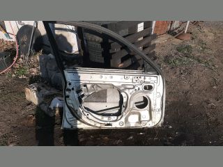 bontott TOYOTA AVENSIS T22 Bal első Ajtó (Üres lemez)