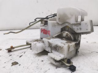 bontott TOYOTA AVENSIS T22 Bal első Ajtózár