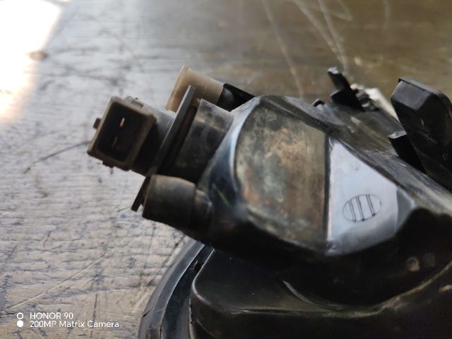 bontott TOYOTA AVENSIS T22 Bal első Irányjelző