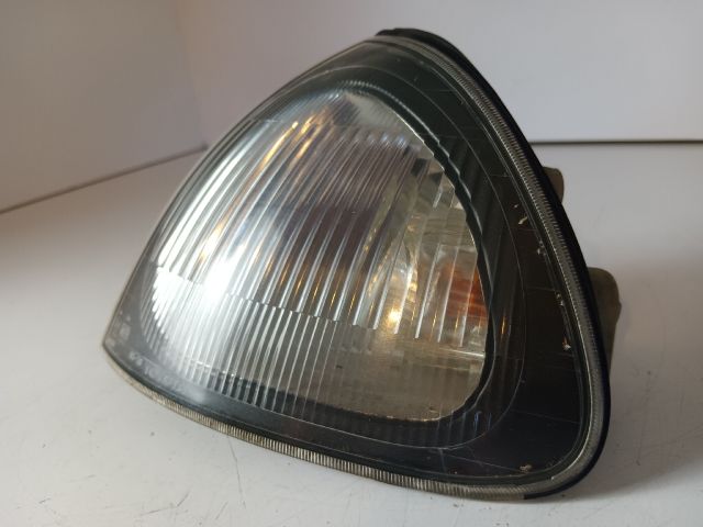 bontott TOYOTA AVENSIS T22 Bal első Irányjelző