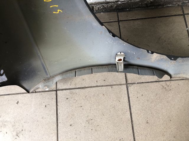 bontott TOYOTA AVENSIS T22 Bal első Sárvédő