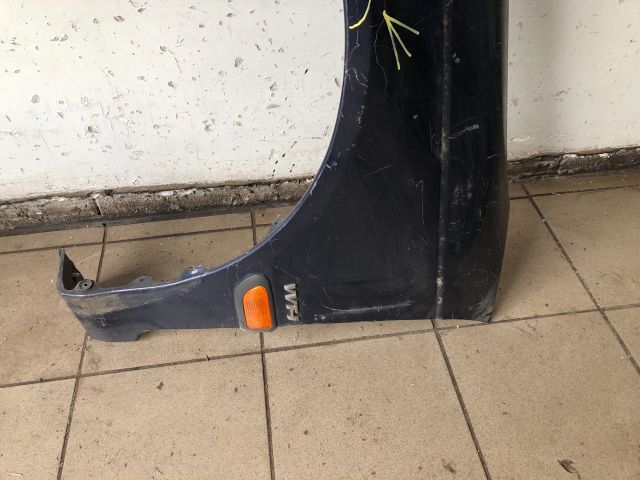 bontott TOYOTA AVENSIS T22 Bal első Sárvédő