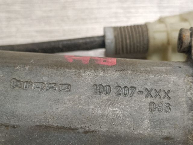 bontott TOYOTA AVENSIS T22 Bal hátsó Ablakemelő Szerkezet (Elektromos)