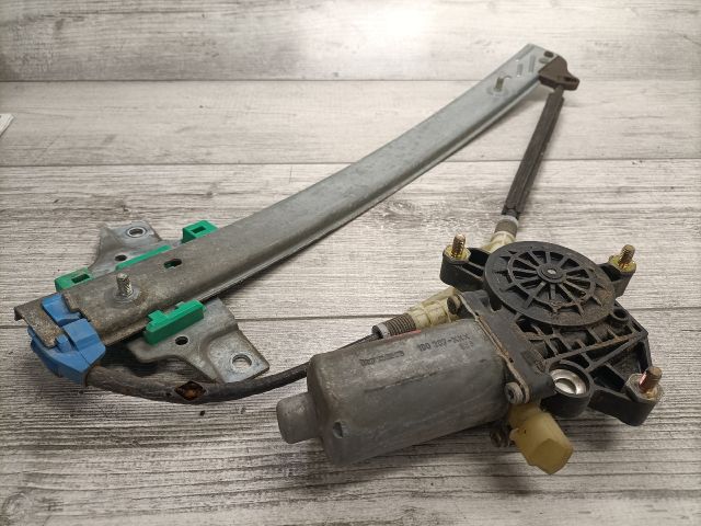 bontott TOYOTA AVENSIS T22 Bal hátsó Ablakemelő Szerkezet (Elektromos)