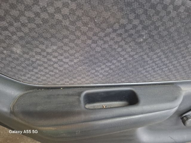 bontott TOYOTA AVENSIS T22 Bal hátsó Ajtó (Részeivel)