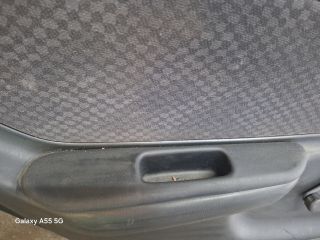 bontott TOYOTA AVENSIS T22 Bal hátsó Ajtó (Részeivel)