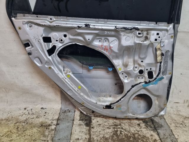 bontott TOYOTA AVENSIS T22 Bal hátsó Ajtó (Üres lemez)