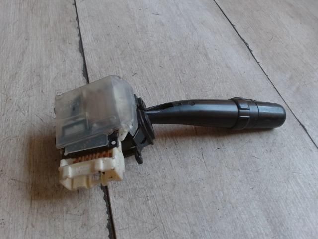 bontott TOYOTA AVENSIS T22 Bal Kormánykapcsoló Irányjelző