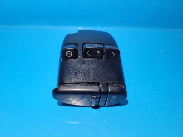 bontott TOYOTA AVENSIS T22 Bal Multikormány Kapcsoló