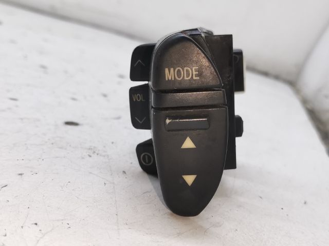 bontott TOYOTA AVENSIS T22 Bal Multikormány Kapcsoló