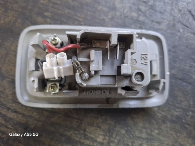 bontott TOYOTA AVENSIS T22 Csomagtér Világítás