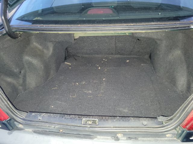 bontott TOYOTA AVENSIS T22 Csomagtérajtó Szigetelés