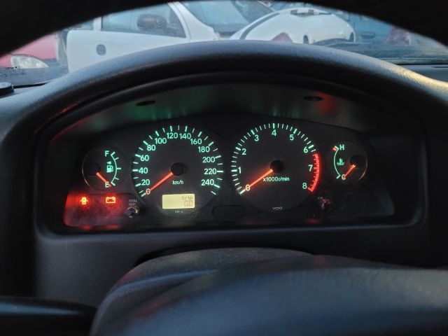 bontott TOYOTA AVENSIS T22 Csomagtérajtó Zárszerkezet