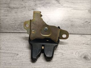 bontott TOYOTA AVENSIS T22 Csomagtérajtó Zárszerkezet