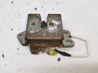 bontott TOYOTA AVENSIS T22 Csomagtérajtó Zárszerkezet