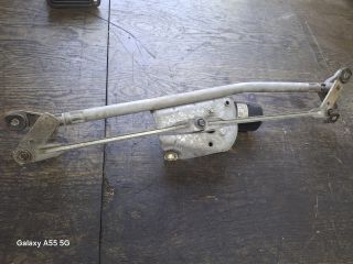 bontott TOYOTA AVENSIS T22 Első Ablaktörlő Szerkezet Motorral