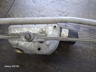 bontott TOYOTA AVENSIS T22 Első Ablaktörlő Szerkezet Motorral