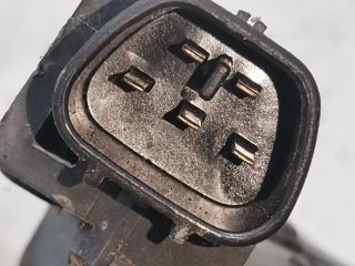 bontott TOYOTA AVENSIS T22 Első Ablaktörlő Szerkezet Motorral