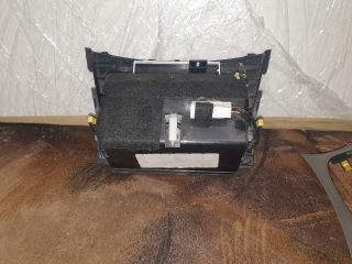 bontott TOYOTA AVENSIS T22 Első Hamutartó