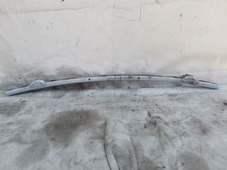 bontott TOYOTA AVENSIS T22 Első Lökhárító Merevítő (Fém)