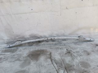 bontott TOYOTA AVENSIS T22 Első Lökhárító Merevítő (Fém)