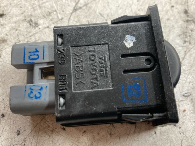 bontott TOYOTA AVENSIS T22 Fényszórómagasság Állító Kapcsoló