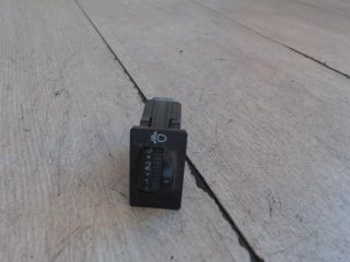 bontott TOYOTA AVENSIS T22 Fényszórómagasság Állító Kapcsoló