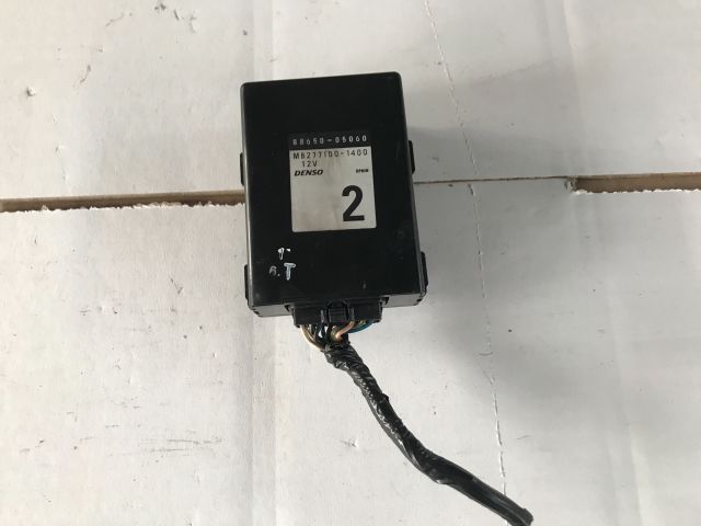 bontott TOYOTA AVENSIS T22 Fűtés Vezérlő Modul