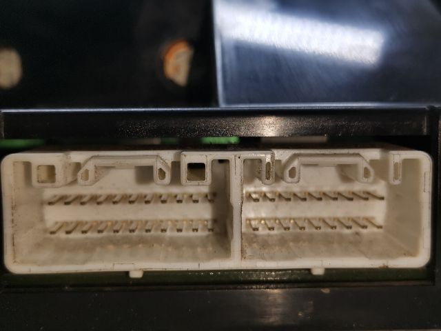 bontott TOYOTA AVENSIS T22 Fűtéskapcsoló (manuális klímás)