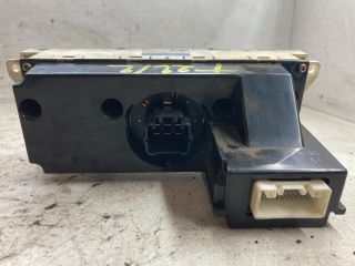 bontott TOYOTA AVENSIS T22 Fűtéskapcsoló (manuális klímás)