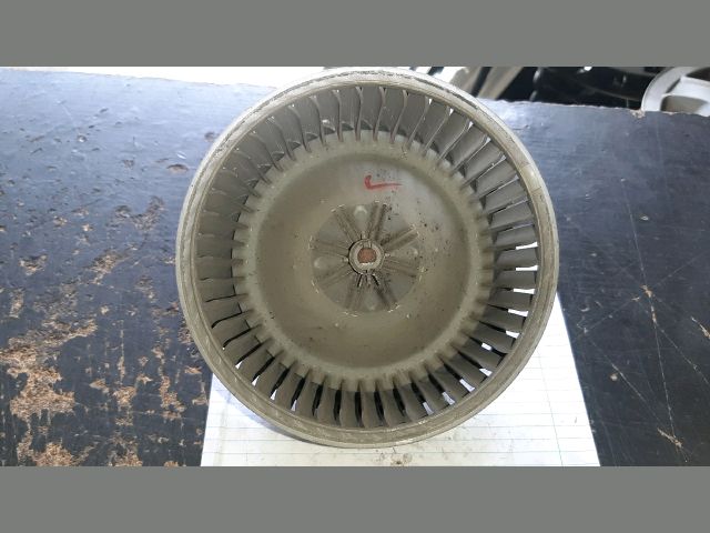 bontott TOYOTA AVENSIS T22 Fűtőmotor (Nem klímás)