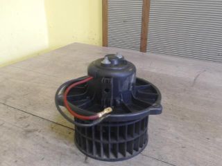 bontott TOYOTA AVENSIS T22 Fűtőmotor (Nem klímás)