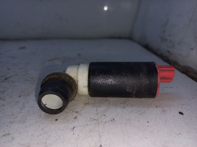 bontott TOYOTA AVENSIS T22 Hátsó Ablakmosó Szivattyú