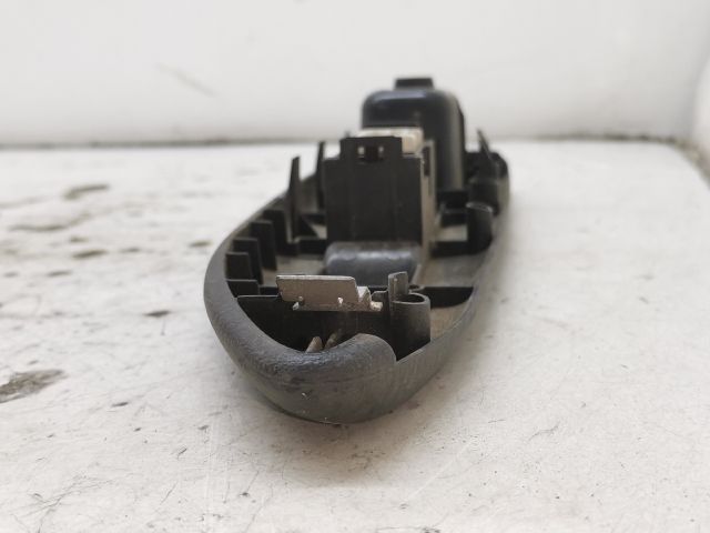 bontott TOYOTA AVENSIS T22 Jobb első Ablakemelő Kapcsoló