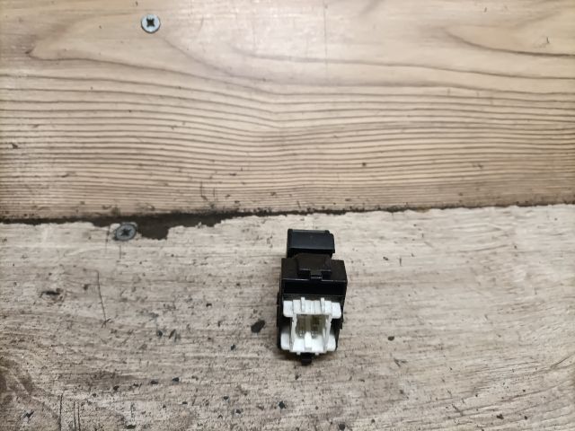 bontott TOYOTA AVENSIS T22 Jobb első Ablakemelő Kapcsoló