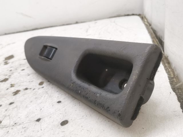 bontott TOYOTA AVENSIS T22 Jobb első Ablakemelő Kapcsoló