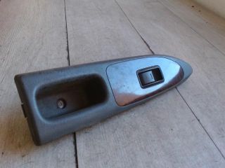 bontott TOYOTA AVENSIS T22 Jobb első Ablakemelő Kapcsoló